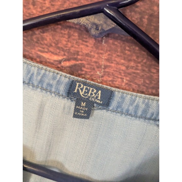 Reba Chambray Southwest Embroidered Cowgirl Festival Button Down Medium - Picture 5 of 8